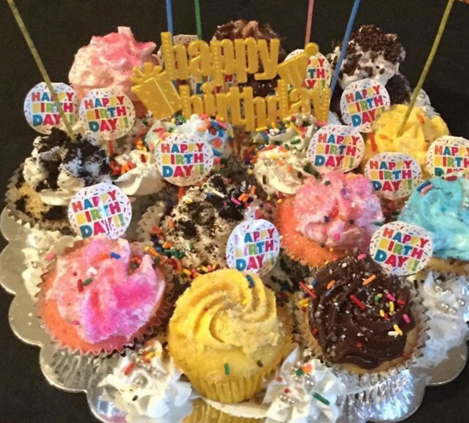 Cupcake pull apart