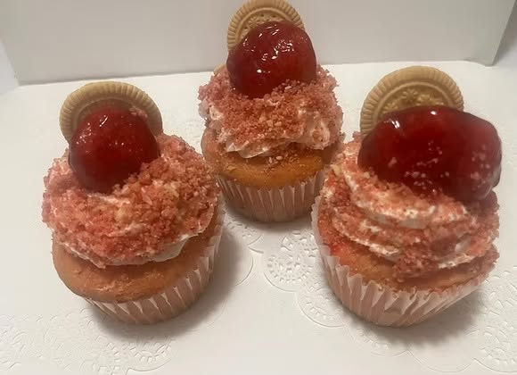Strawberry Shortcake Cupcakes